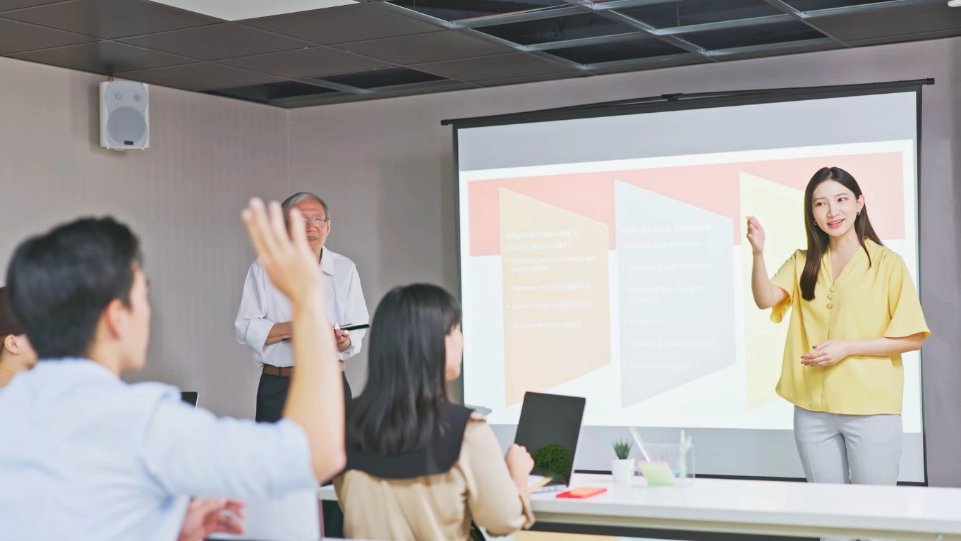 cara presentasi yang baik di depan kelas